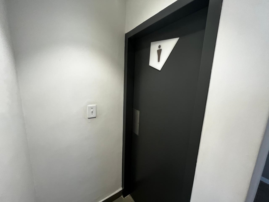 To Let commercial Property for Rent in Bo Oakdale Western Cape